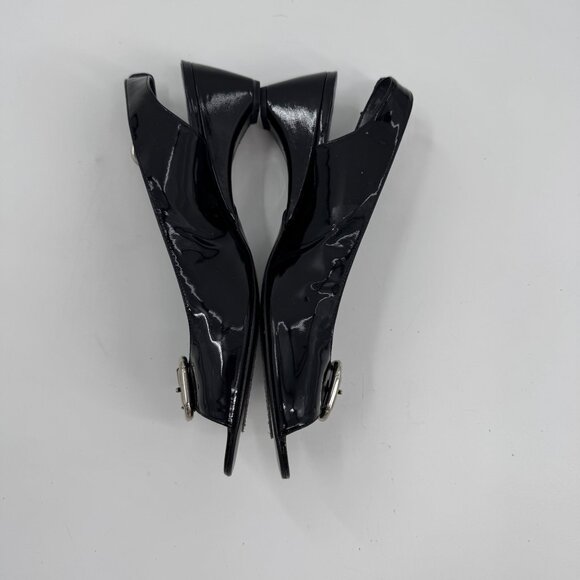 Stuart Weitzman Patent Leather Peep-Toe Slingback Heels Silver Buckle Narrow 8SS - Picture 5 of 10